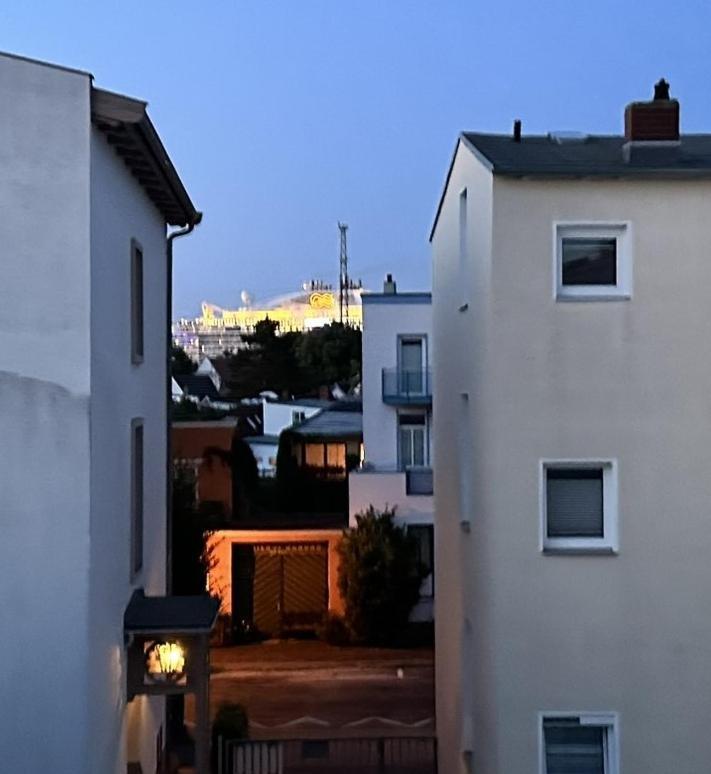 Zur Duene Warnemuende Villa Rostock Ngoại thất bức ảnh